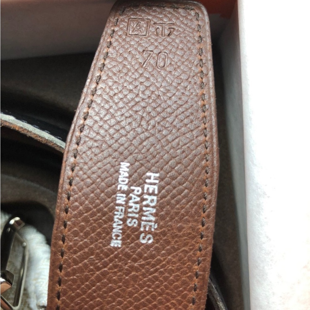 🎉HP🎉Authentic Hermes Constance Belt & Buckle
Reversible black and brown - Picture 5 of 13